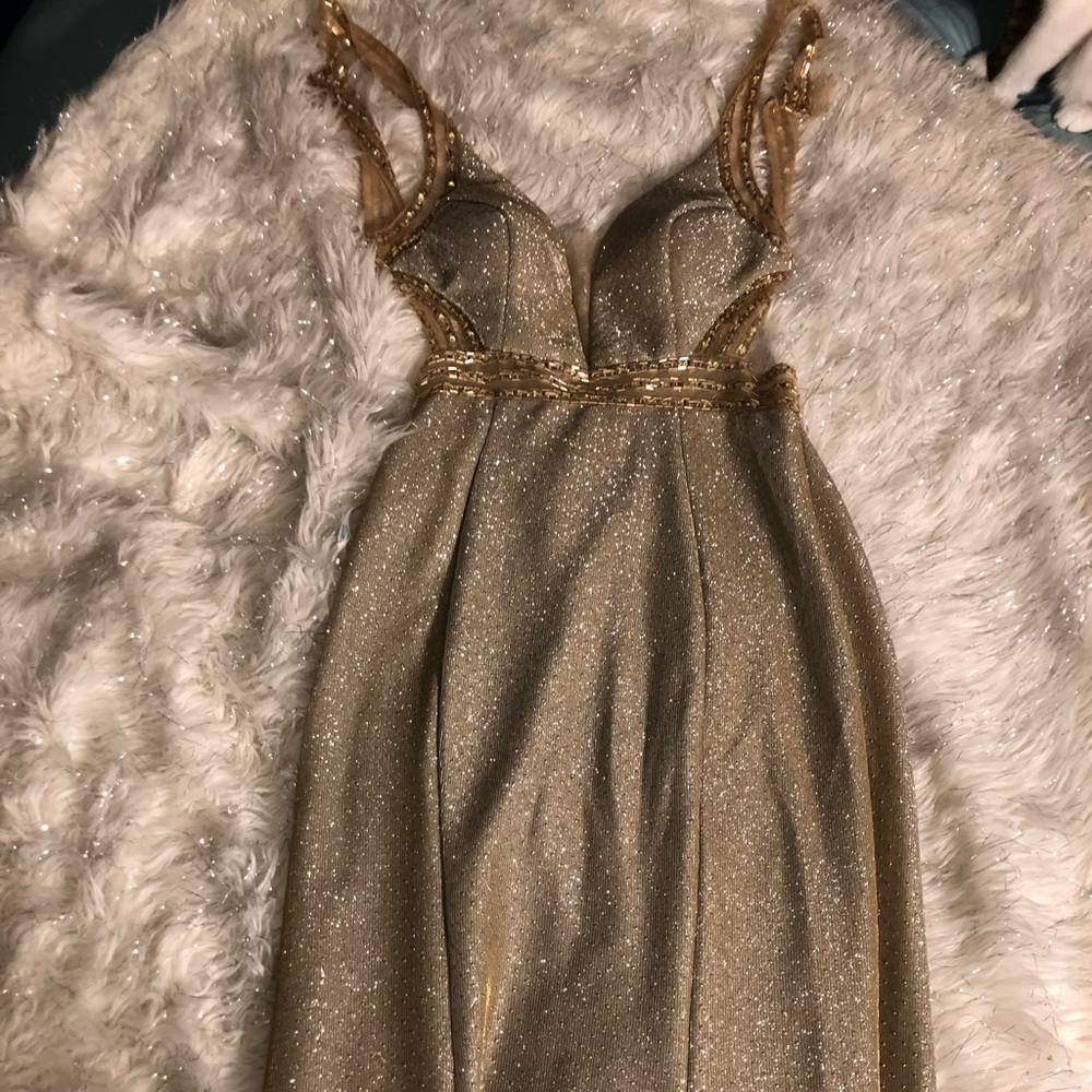 prom dress - Picture 3 of 8